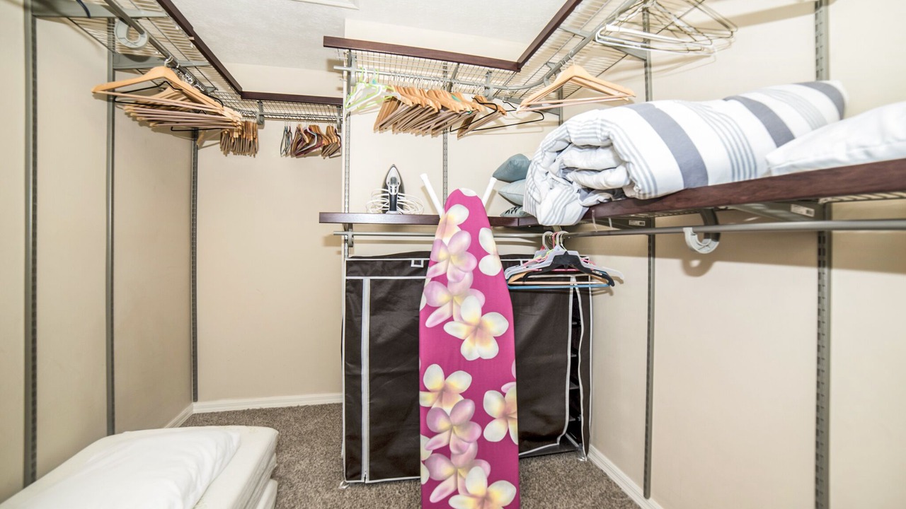 Photo of Bedroom in Limona Improvement