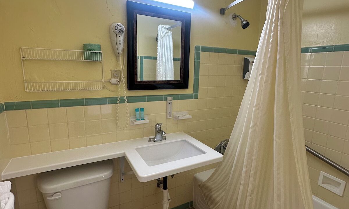 Photo of Bathroom in Daytona Beach