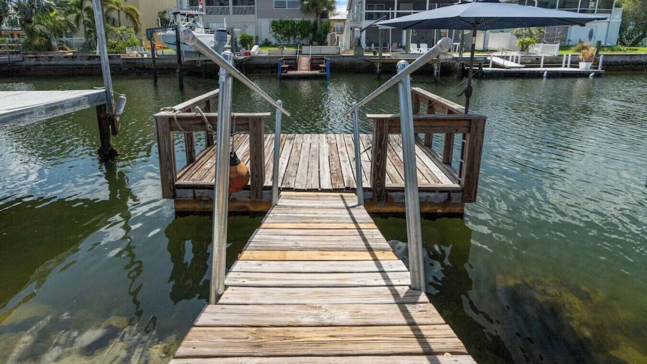 Photo of Outdoor in Hudson Beach Estates