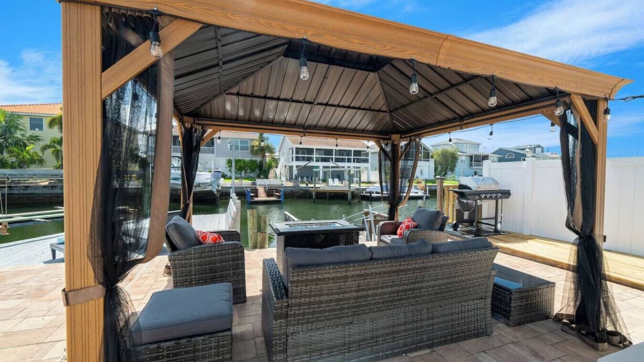 Photo of Patio Balcony in Hudson Beach Estates