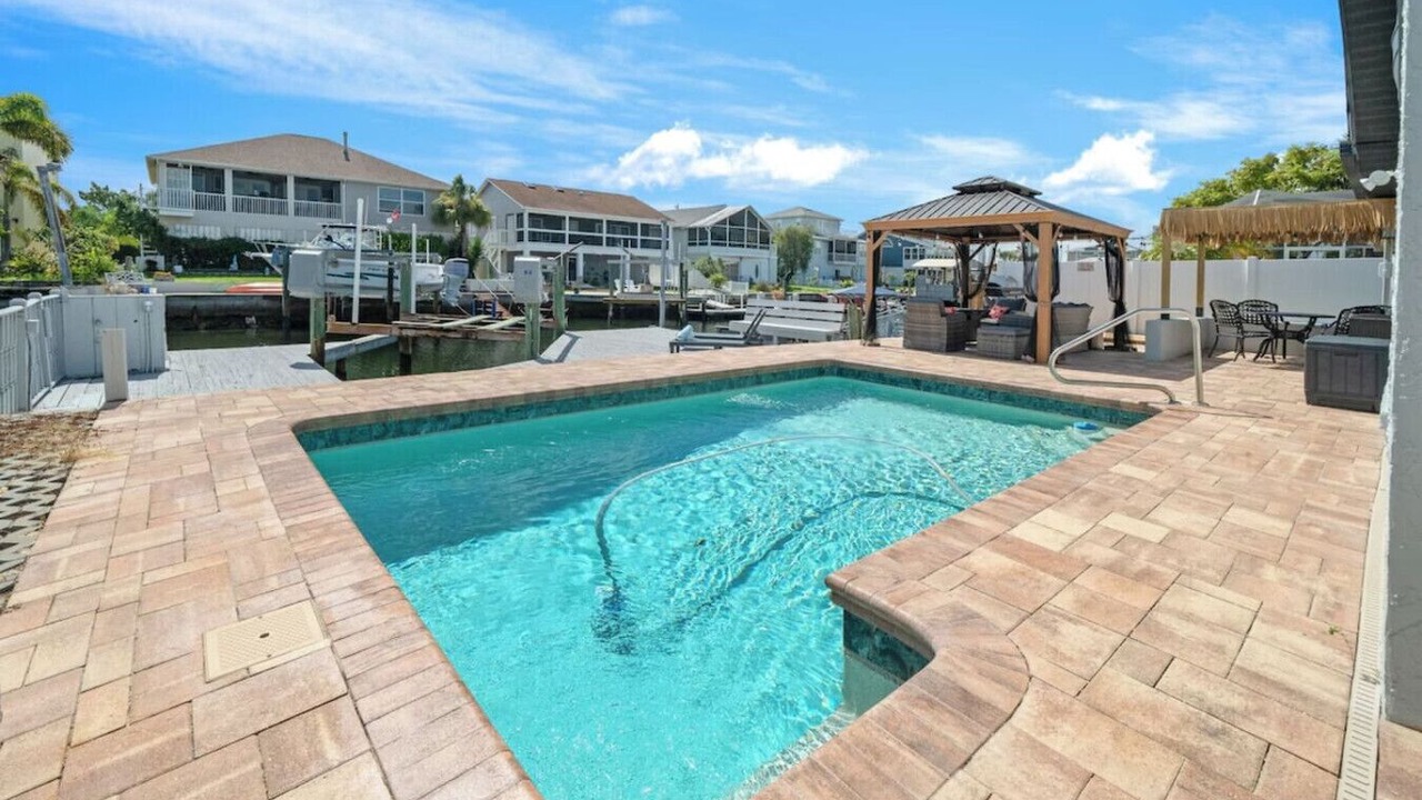 Photo of Outdoor in Hudson Beach Estates