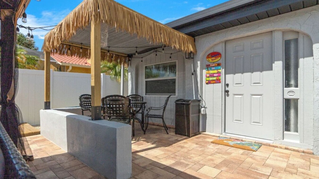 Photo of Outdoor in Hudson Beach Estates
