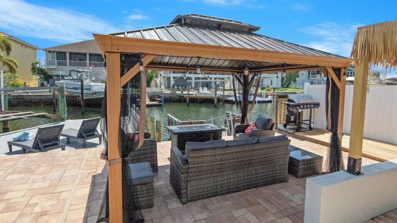 Photo of Patio Balcony in Hudson Beach Estates