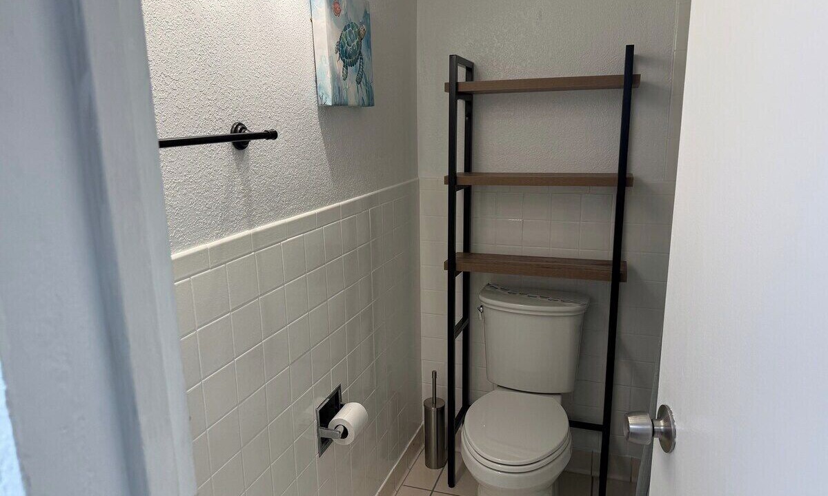 Photo of Bathroom in Trailer Estates