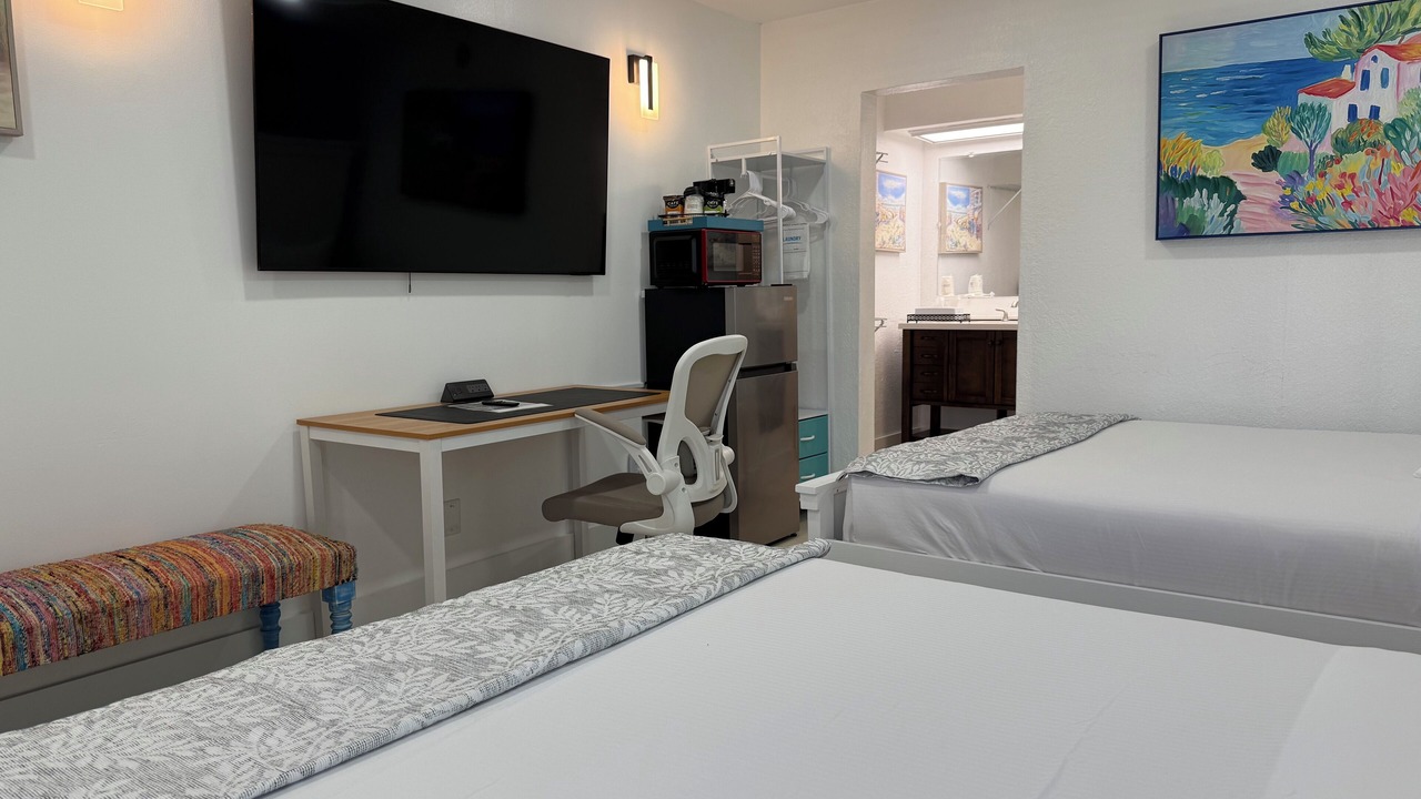 Photo of Bedroom in Trailer Estates