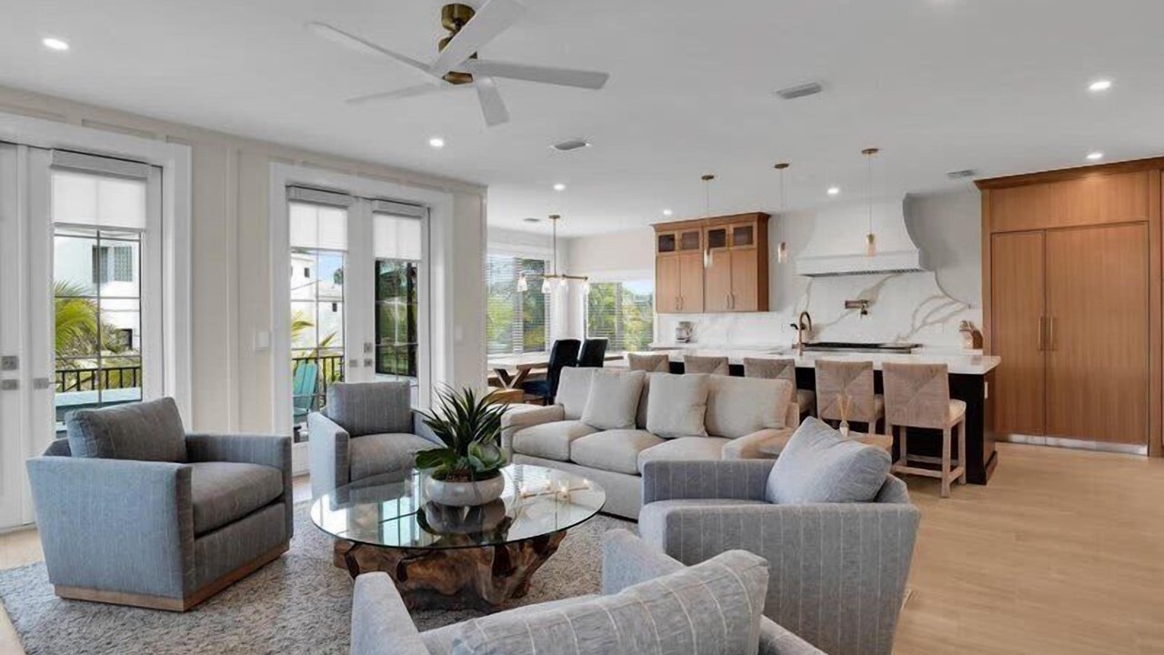 Photo of Livingroom in Saint Armands Key