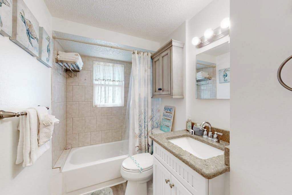 Photo of Bathroom in Cortez