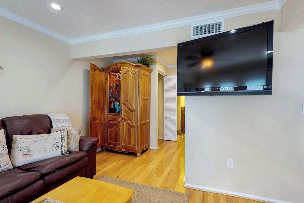 Photo of Livingroom in Bradenton Beach
