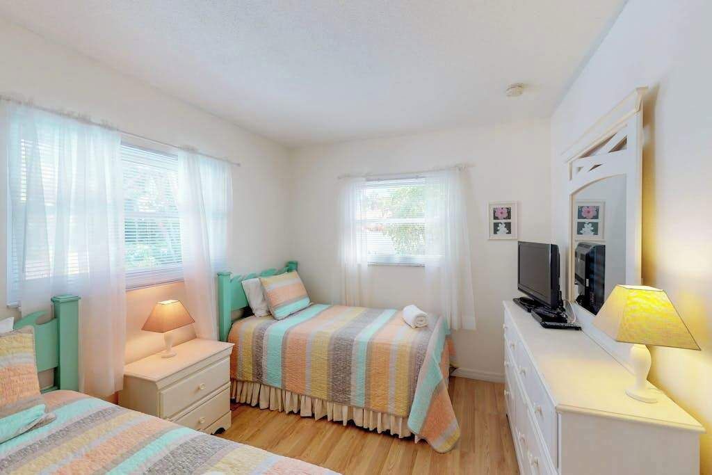 Photo of Bedroom in Holmes Beach