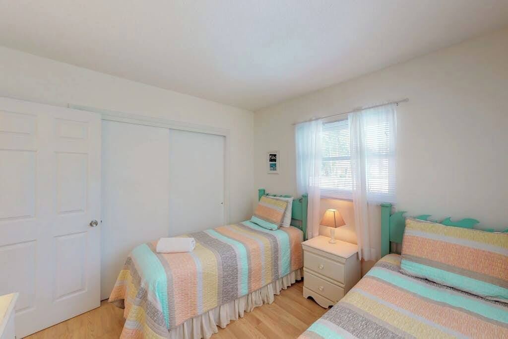 Photo of Bedroom in Holmes Beach