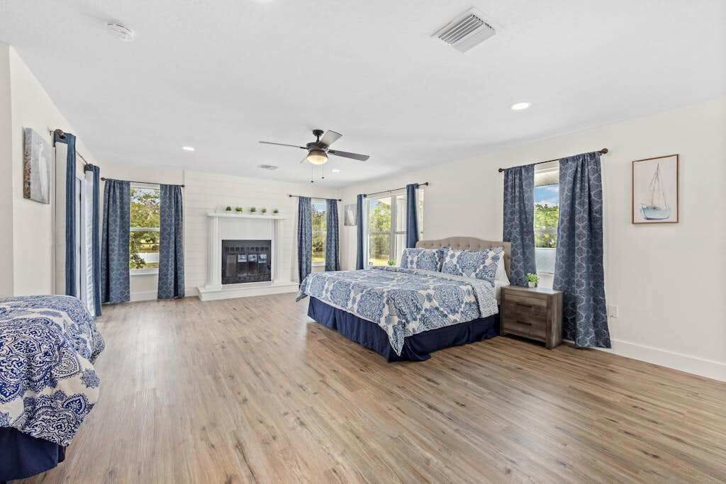 Photo of Bedroom in Bradenton