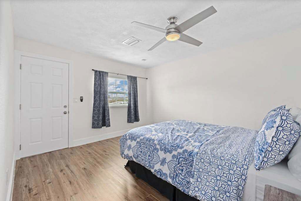 Photo of Bedroom in Bradenton