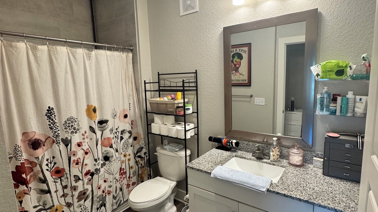 Photo of Bathroom in Riverview