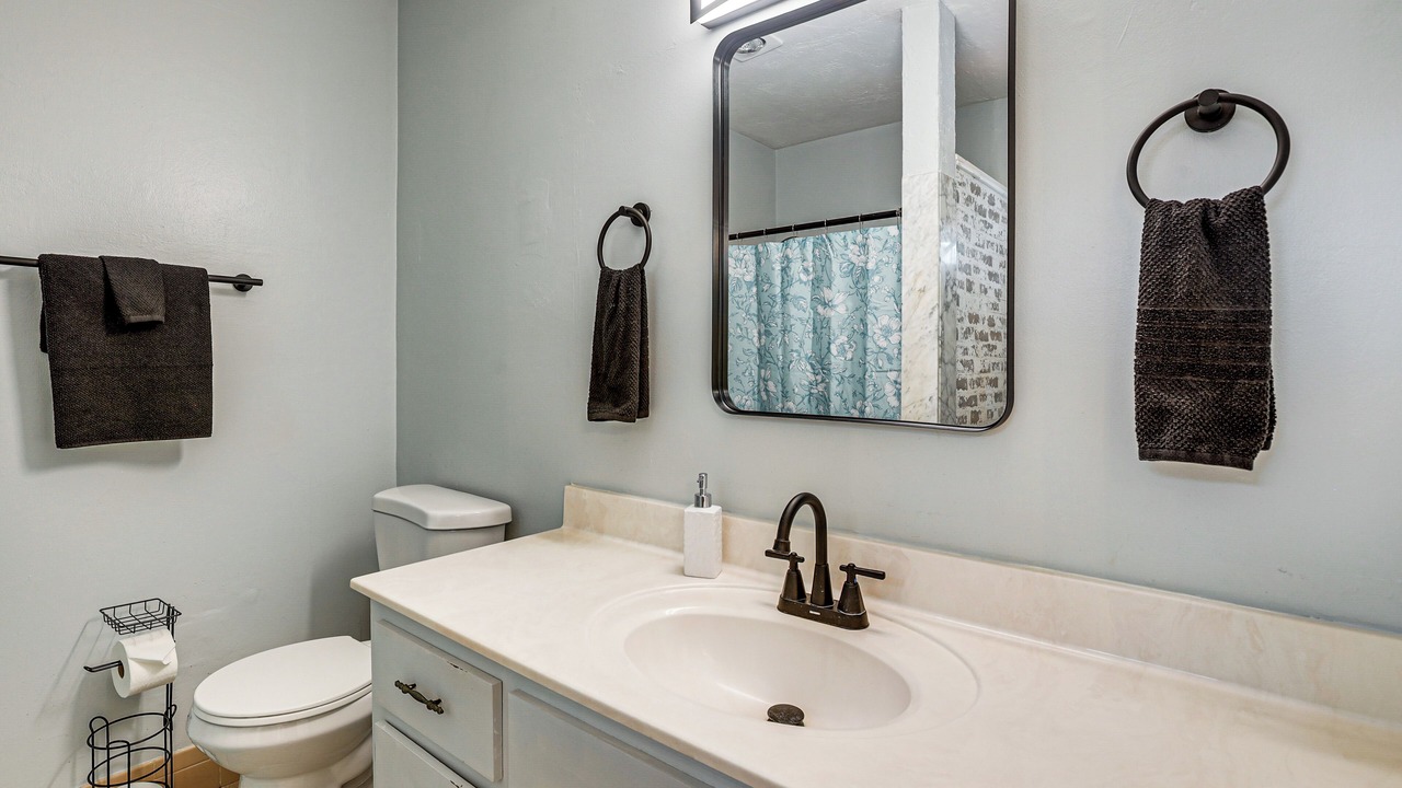 Photo of Bathroom in Sleepy Hollow