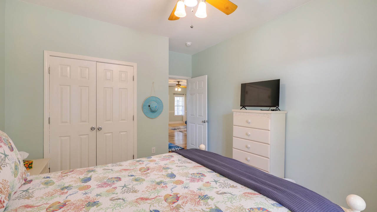 Photo of Bedroom in Tranquil Harbour