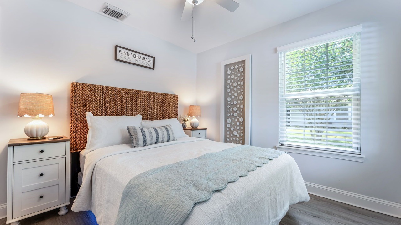 Photo of Bedroom in Dolphin's Cove