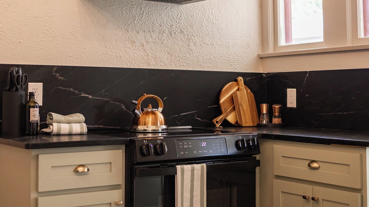 Photo of Kitchen in Historic District