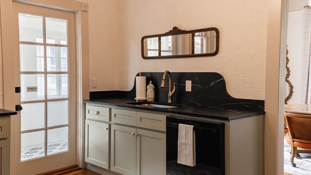Photo of Bathroom in Historic District
