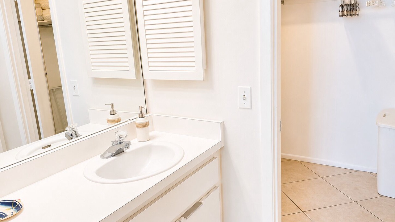 Photo of Bathroom in Longboat Key
