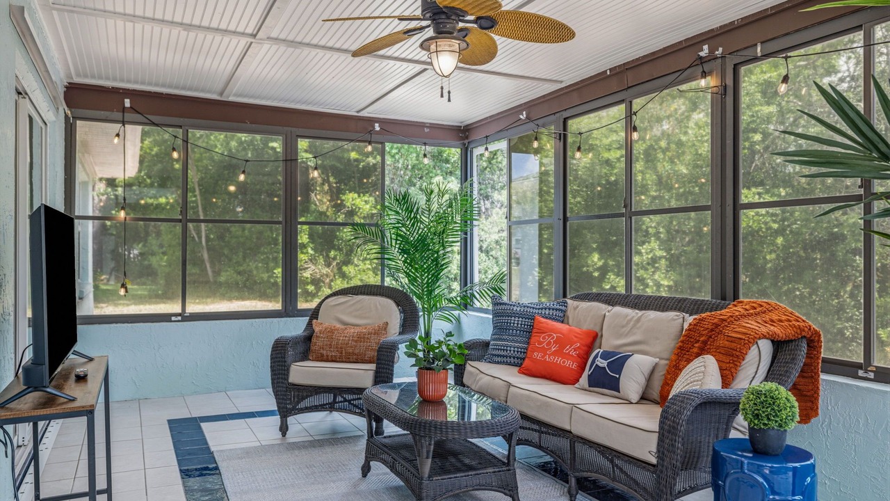 Photo of Livingroom in Brooksville