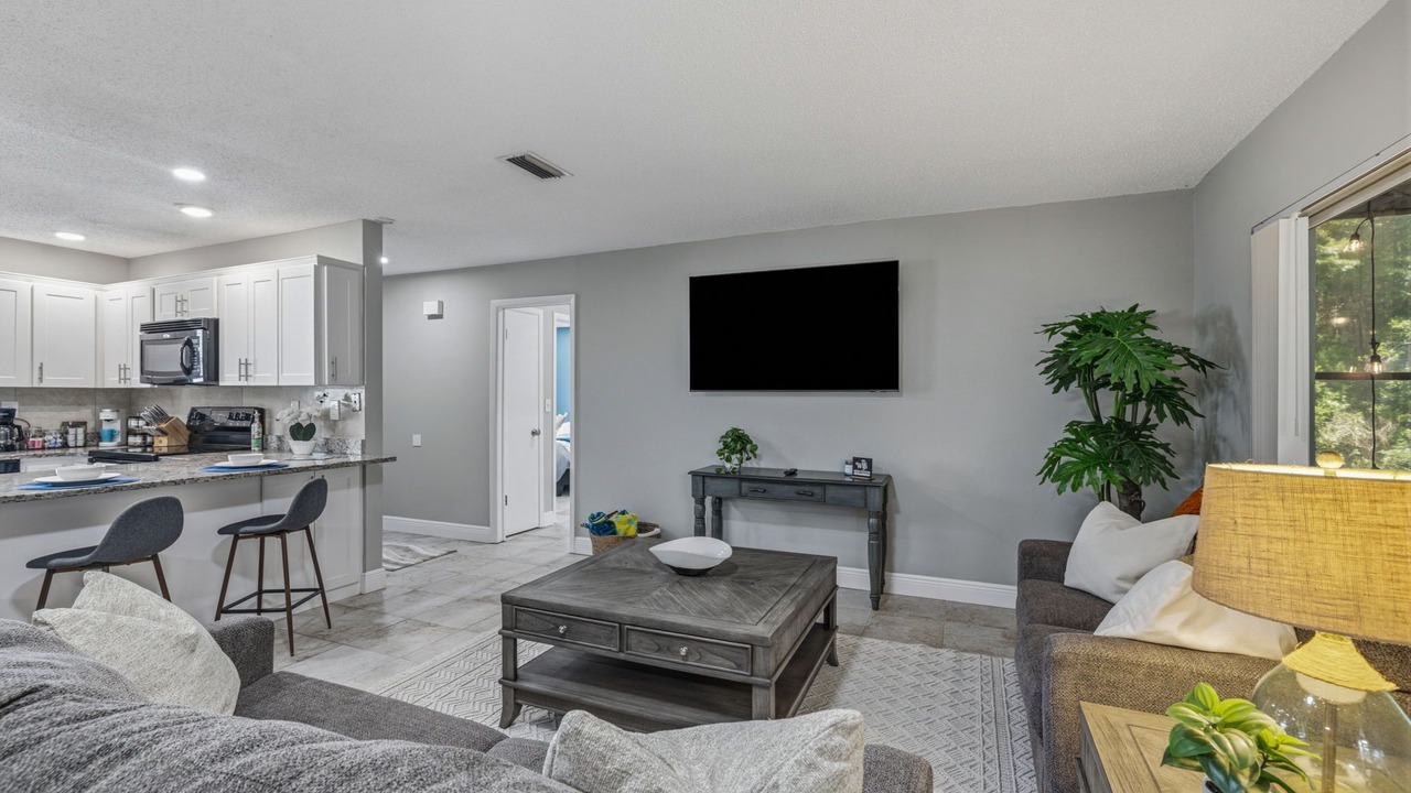 Photo of Livingroom in Brooksville