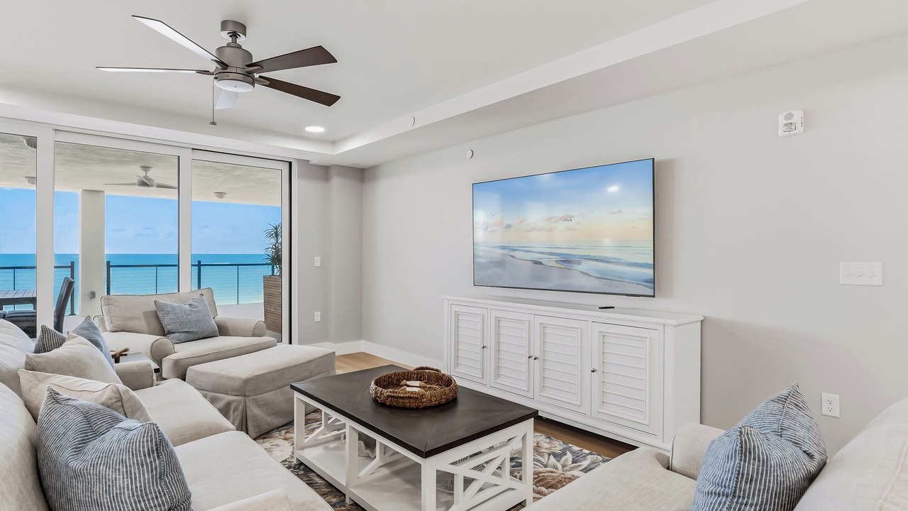Photo of Livingroom in Madeira Beach