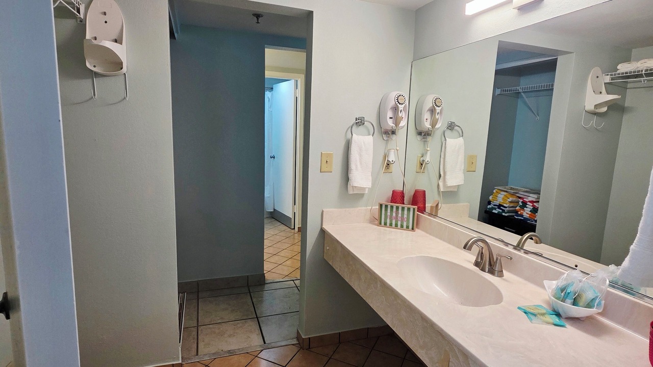 Photo of Bathroom in Schulte Park
