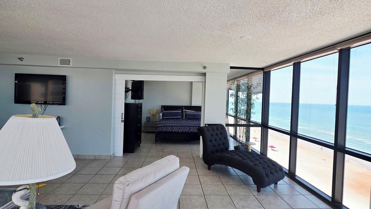 Photo of Livingroom in Schulte Park