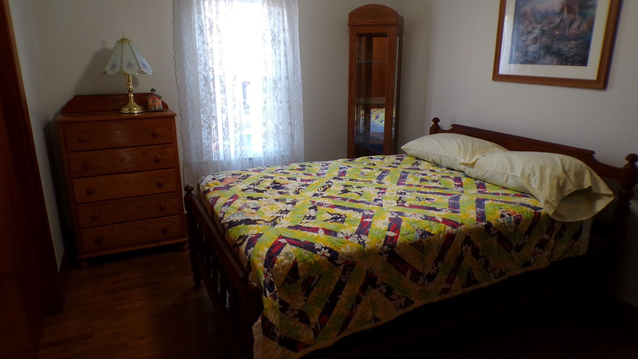 Photo of Bedroom in Indian Rock Springs