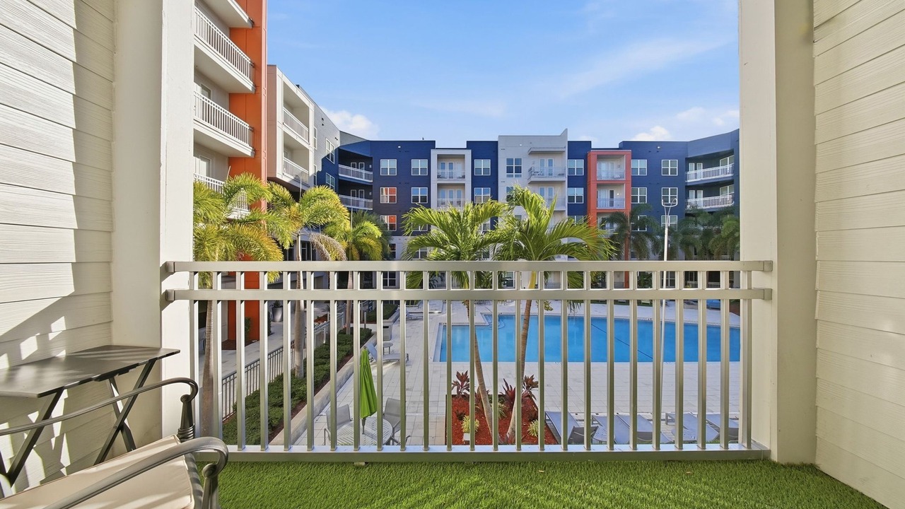 Photo of Outdoor in Courier City - Oscawana