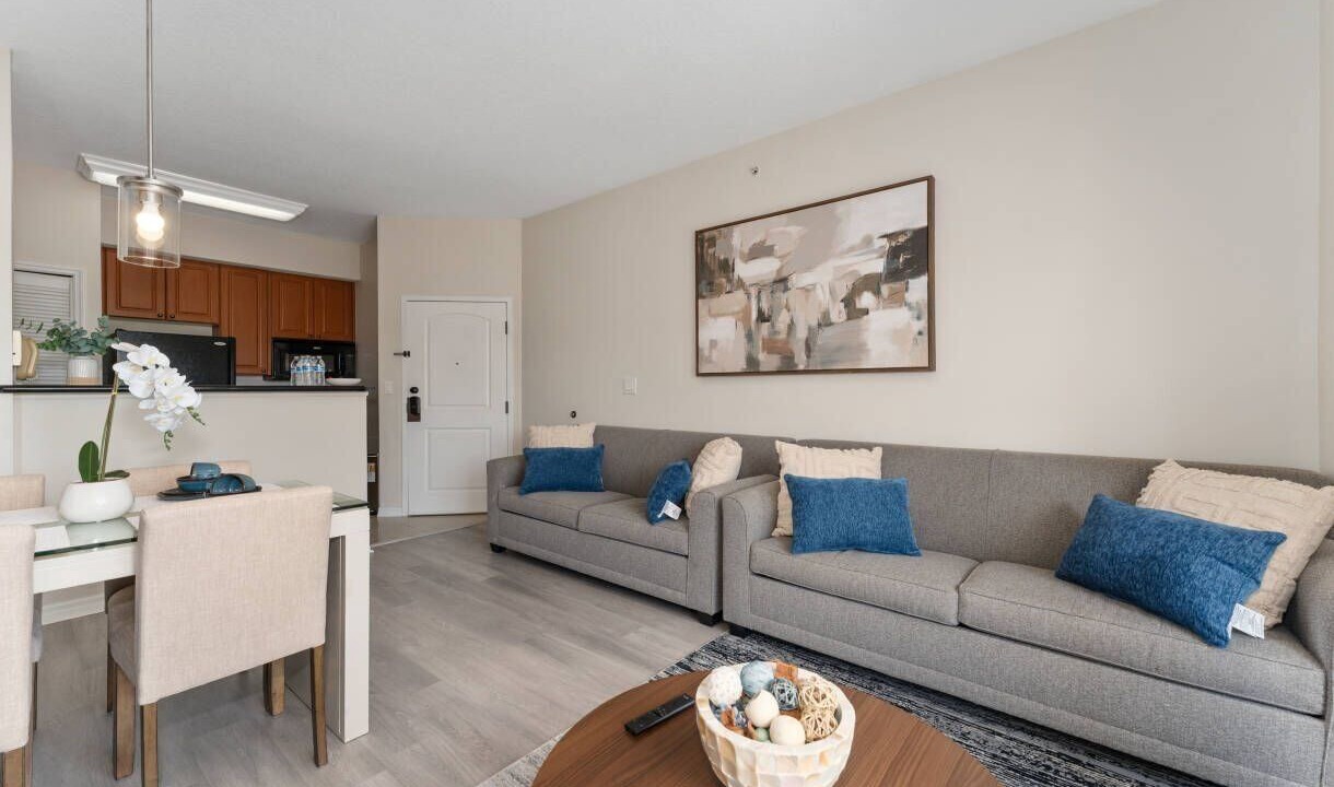 Photo of Bedroom in Florida Center