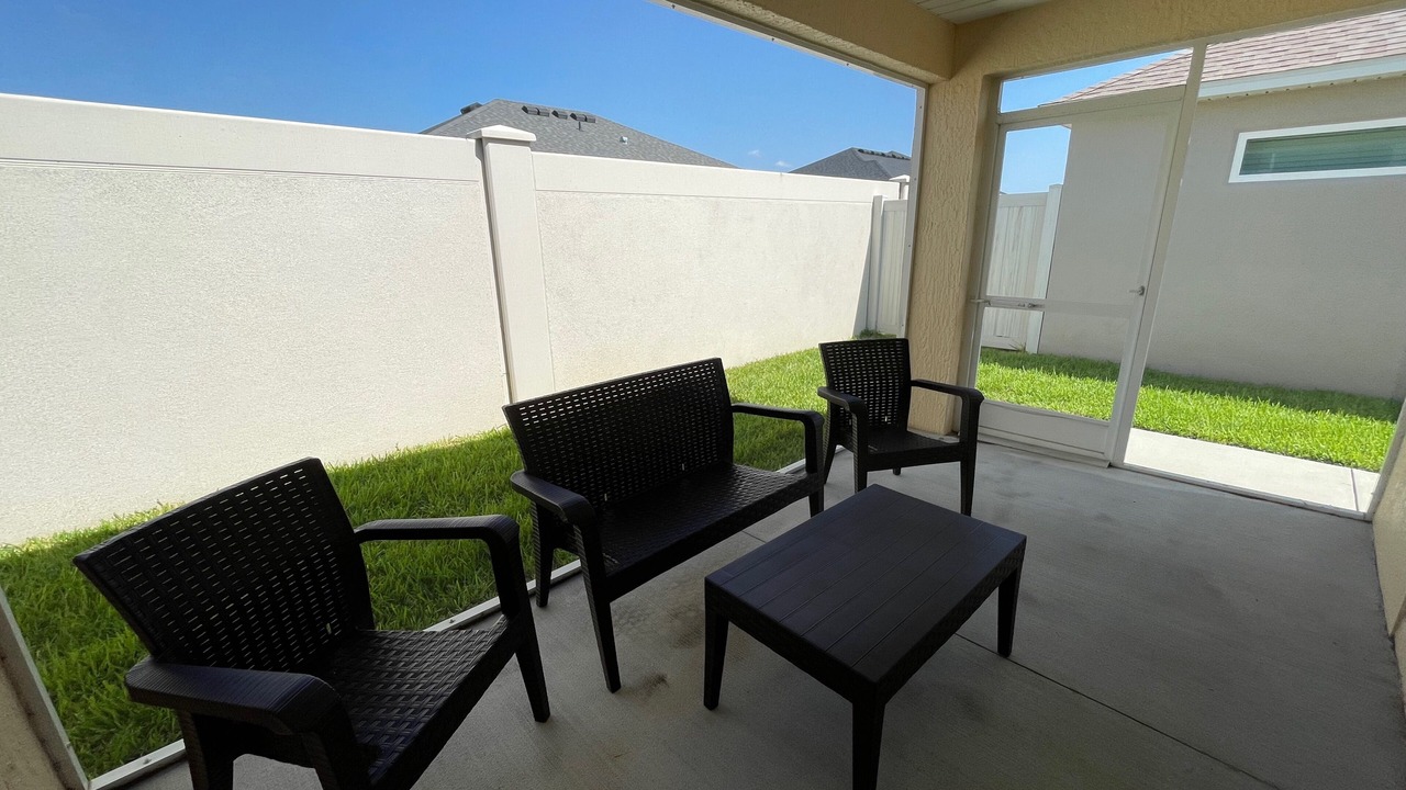 Photo of Patio Balcony in Okahumpka