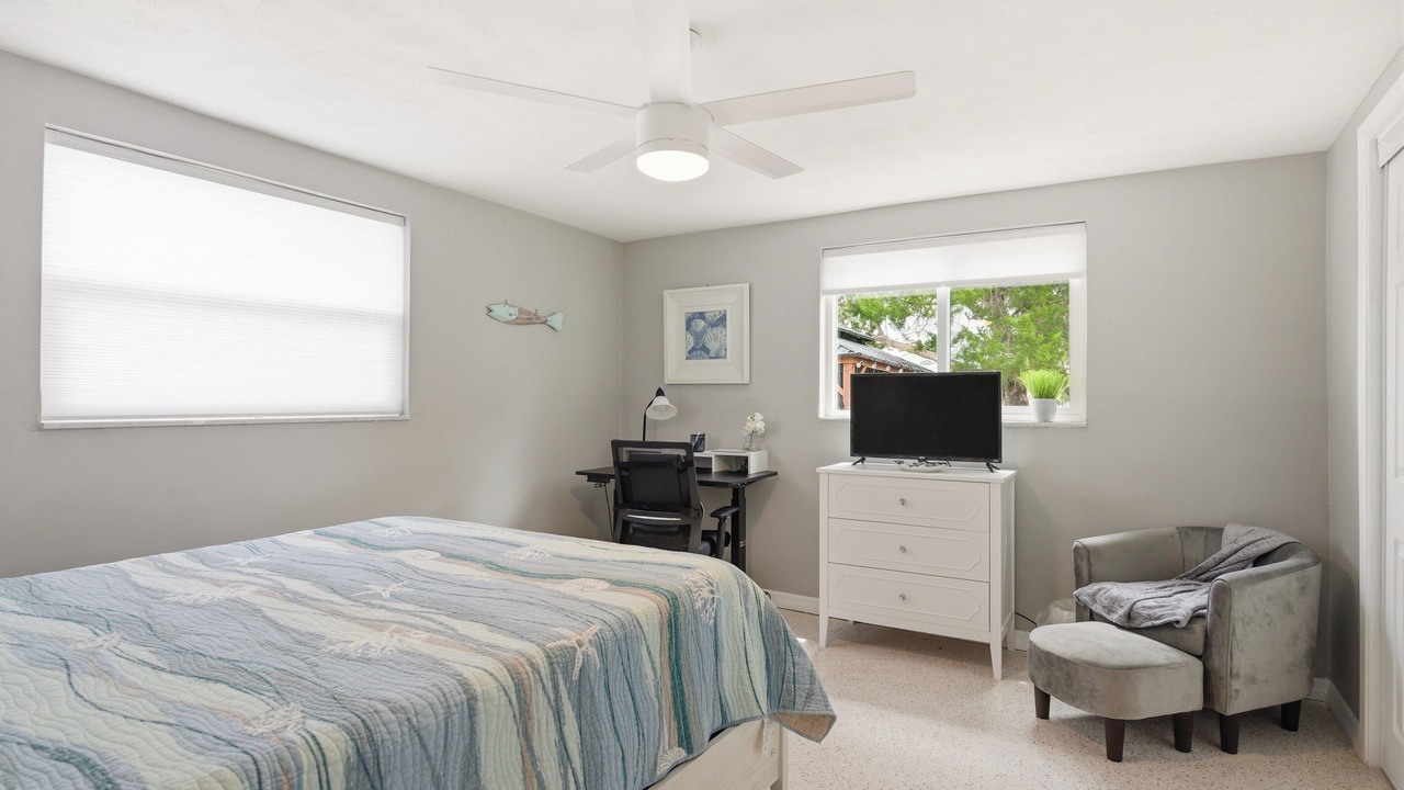Photo of Bedroom in Hudson Beach Estates
