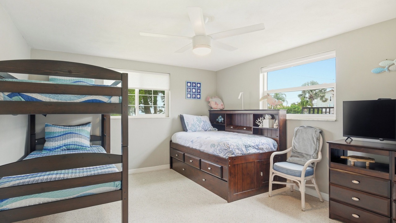 Photo of Bedroom in Hudson Beach Estates