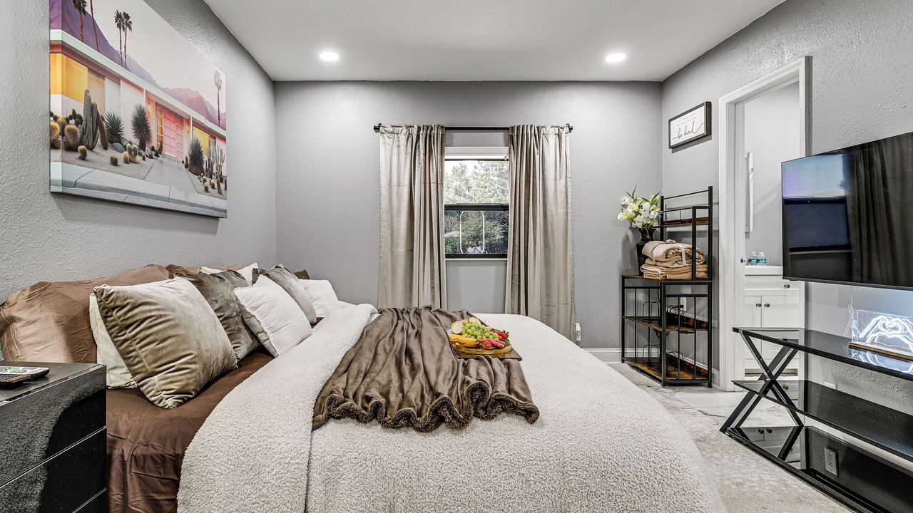 Photo of Bedroom in Orchid Lake Village