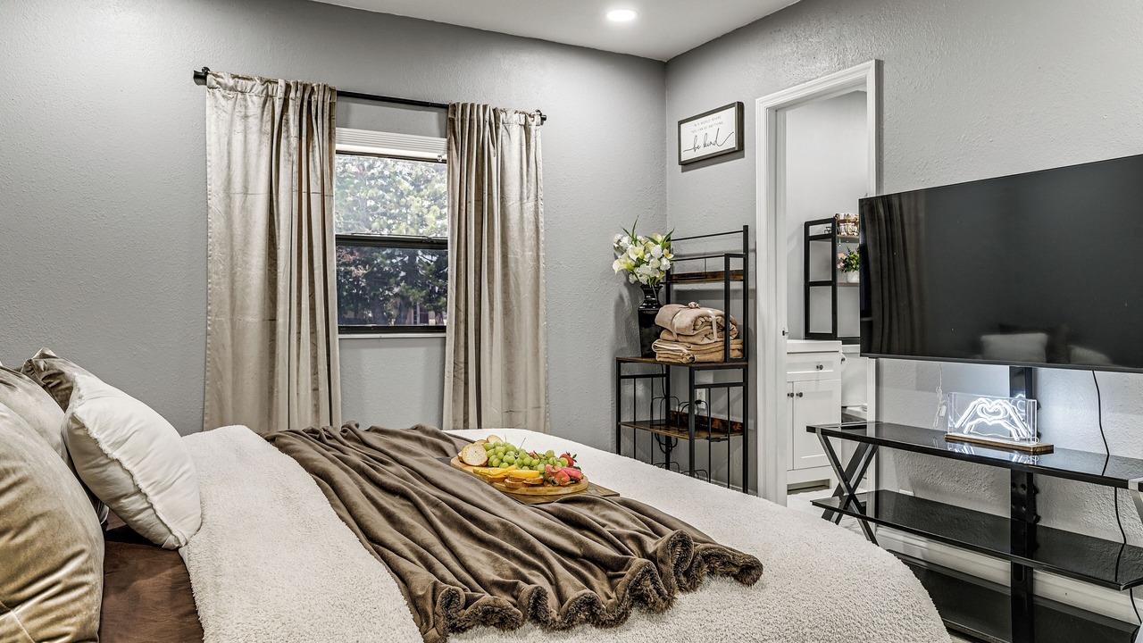 Photo of Bedroom in Orchid Lake Village