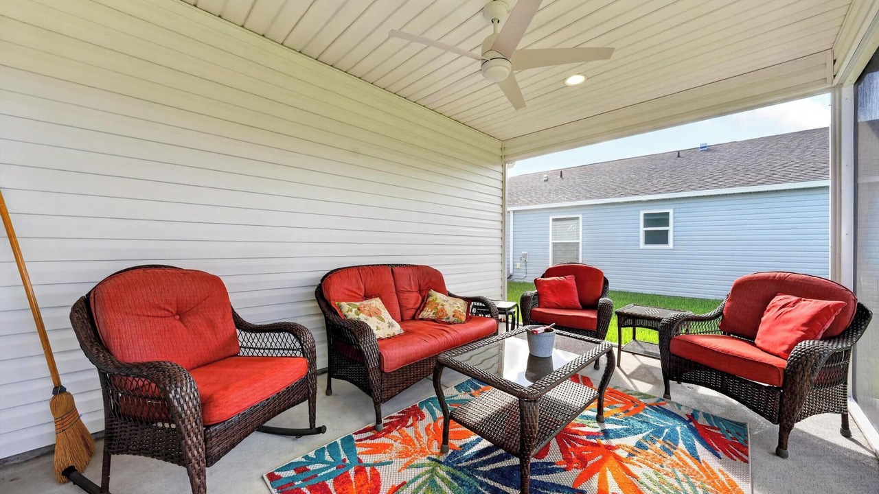 Photo of Patio Balcony in Okahumpka