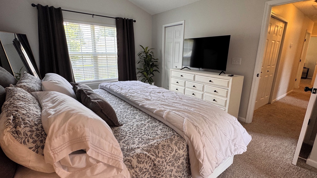 Photo of Bedroom in Simpsonville