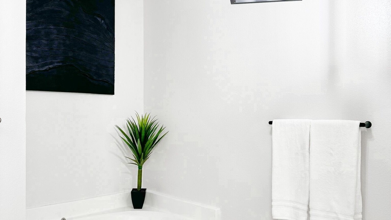 Photo of Bathroom in Balm