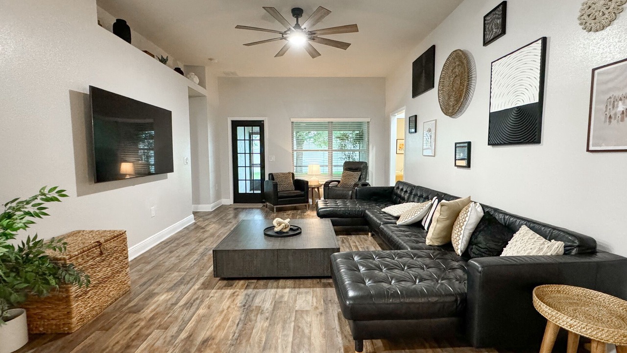Photo of Livingroom in Balm
