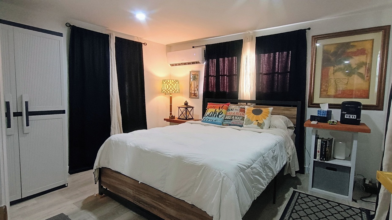 Photo of Bedroom in Crescent City