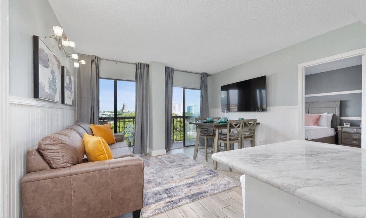 Photo of Bedroom in Florida Center