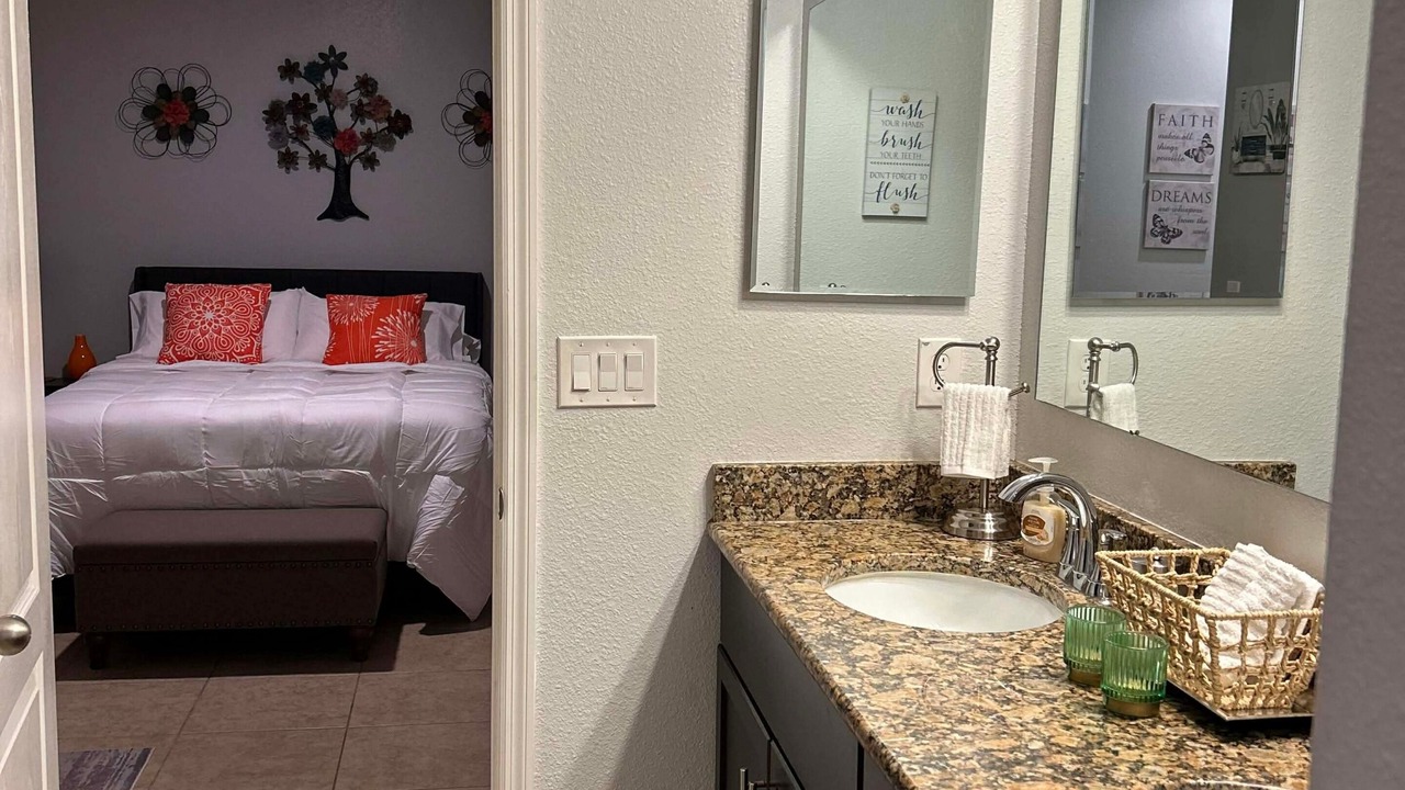 Photo of Bathroom in Brooksville