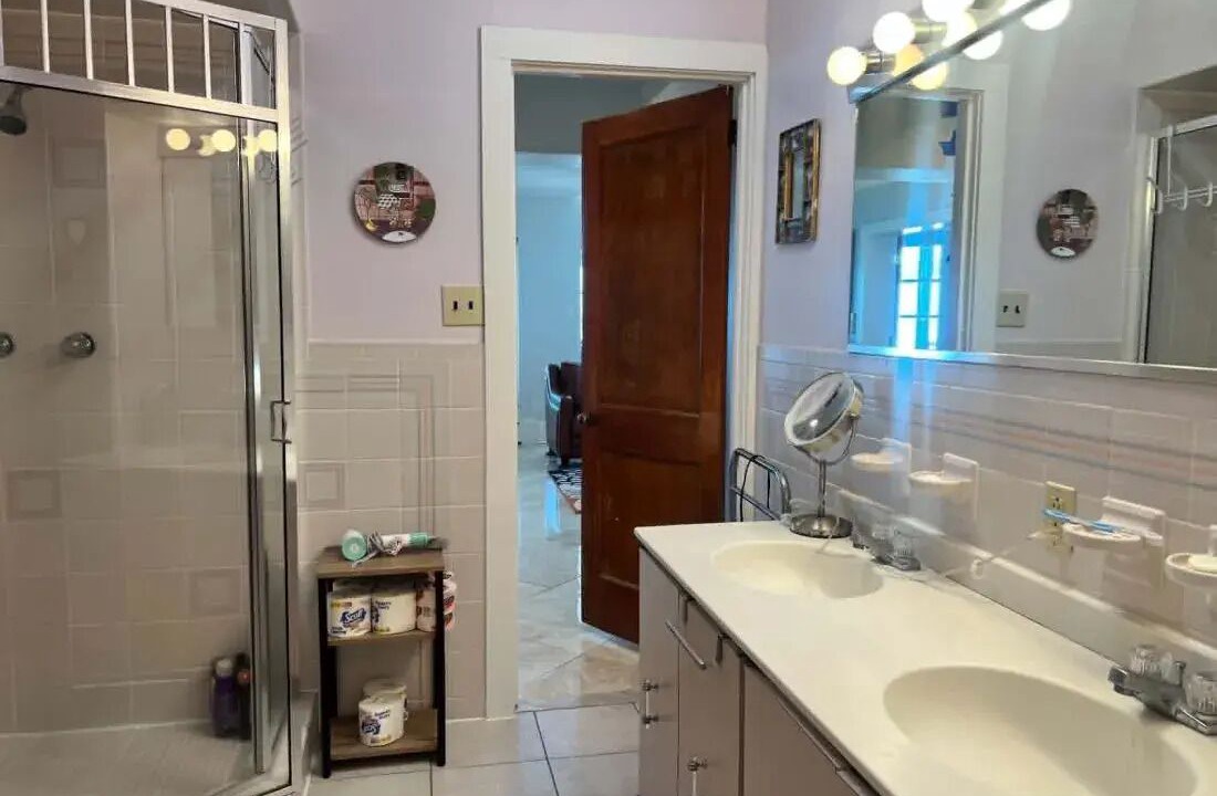 Photo of Bathroom in A-Zone