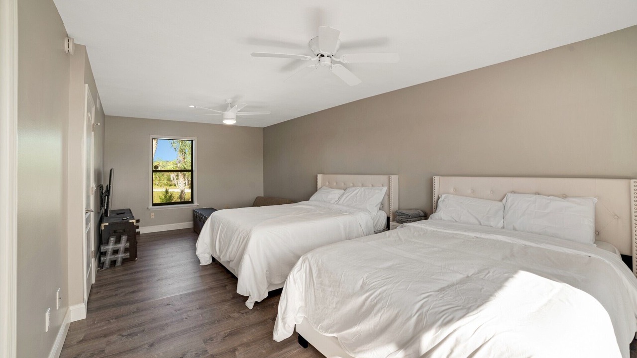 Photo of Bedroom in Woods N Waters