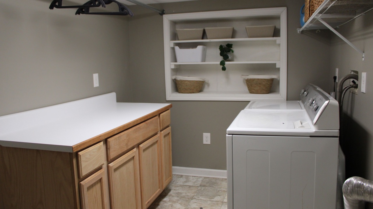 Photo of Others in Lyman