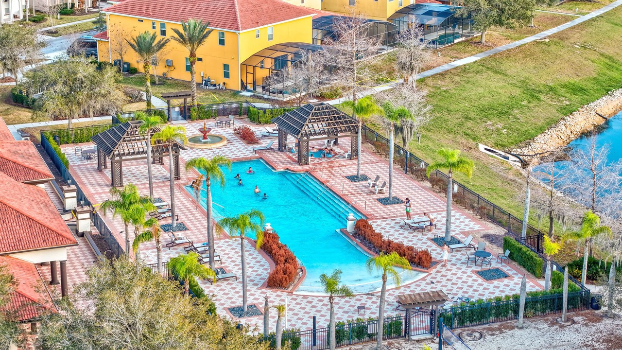 Photo of Outdoor in Bass Lakes Estates