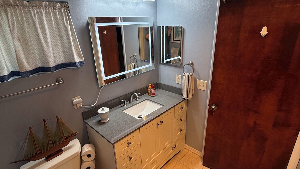 Photo of Bathroom in Satsuma