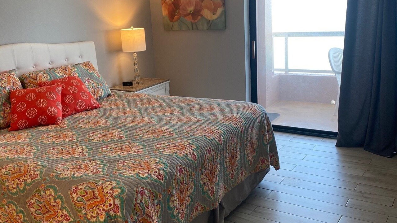 Photo of Bedroom in Sand Key