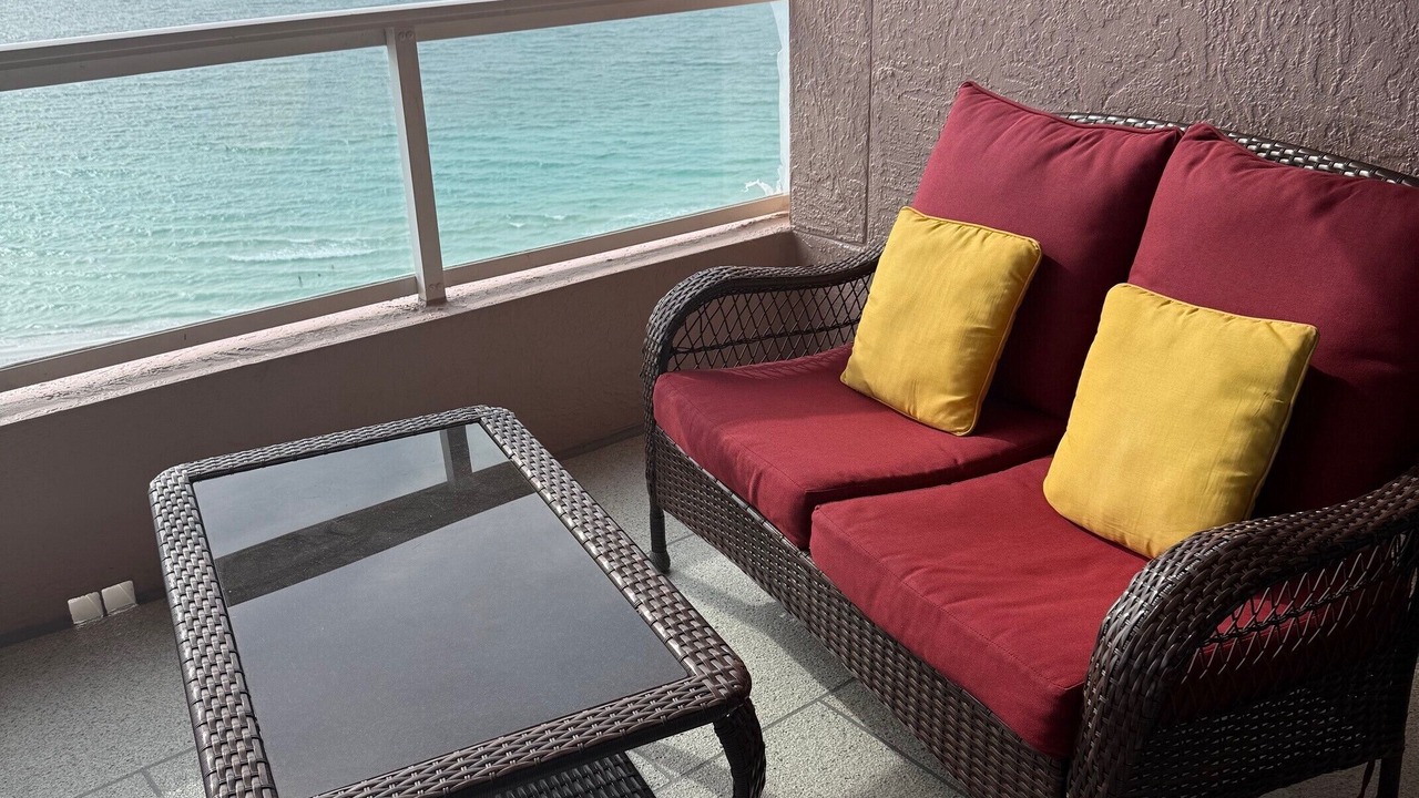 Photo of Livingroom in Sand Key